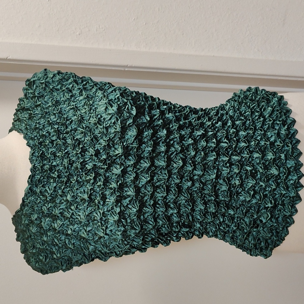 Deep Green Acetate Crinkle Stretch Tank Top OS